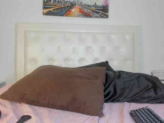 rouse-sexy-hotxx77 webcam