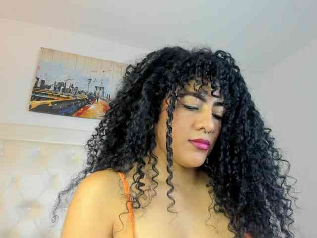 rouse-sexy-hotxx77 webcam