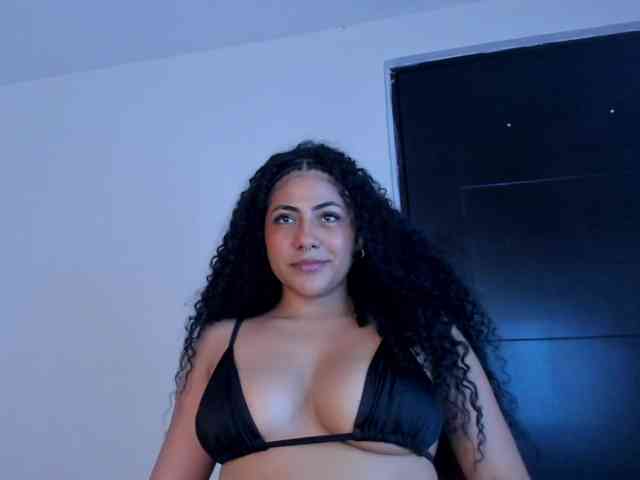 rouse-sexy-hotxx77 webcam