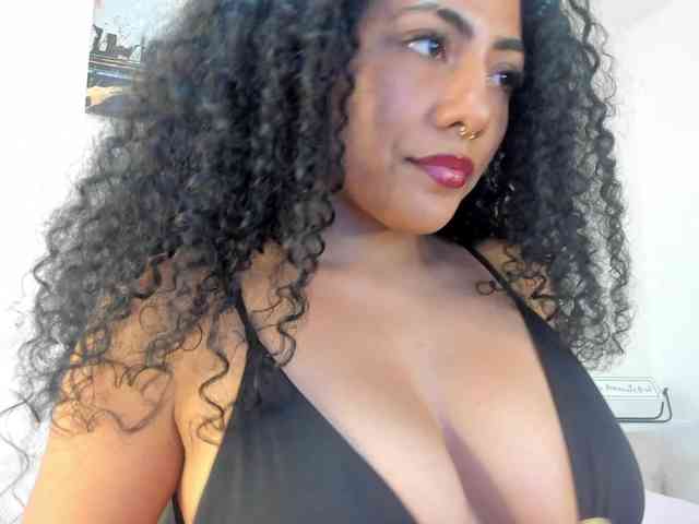 rouse-sexy-hotxx77 webcam