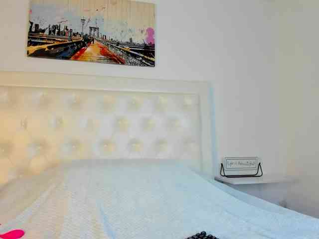 rouse-sexy-hotxx77 webcam