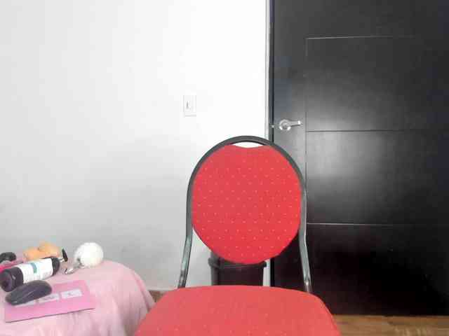 rouse-sexy-hotxx77 webcam