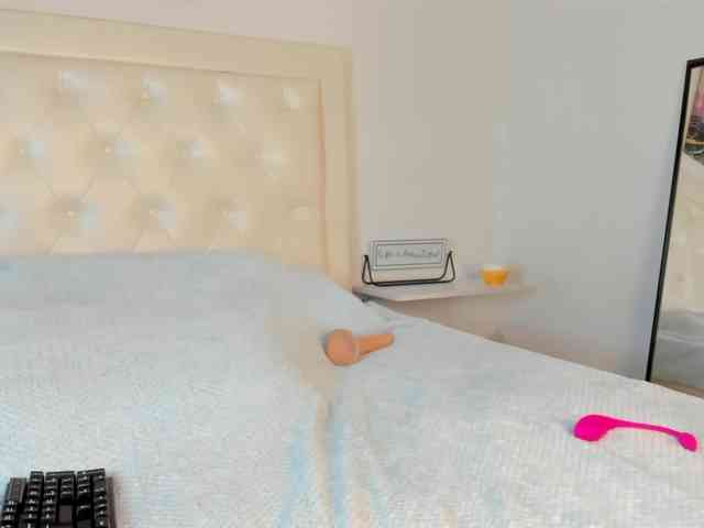 rouse-sexy-hotxx77 webcam