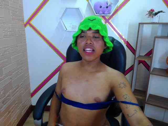 SamHuoston Live Webcam on BongaCams