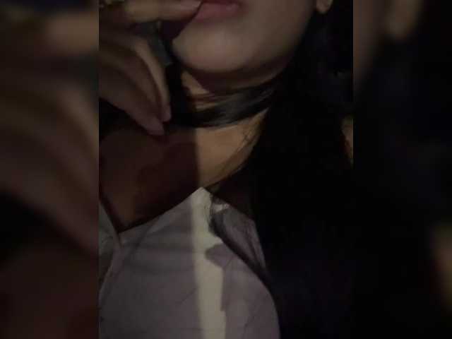 LauraSierra's BongaCams show and profile