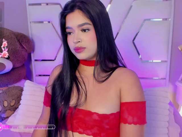 LauraSierra's BongaCams show and profile