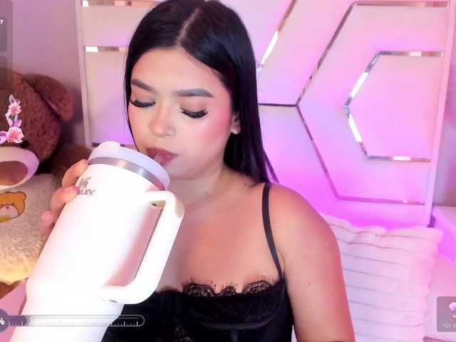 LauraSierra's BongaCams show and profile