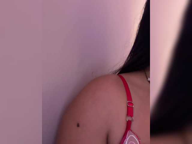 LauraSierra's BongaCams show and profile