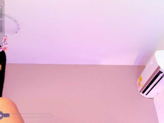 LauraSierra's BongaCams show and profile