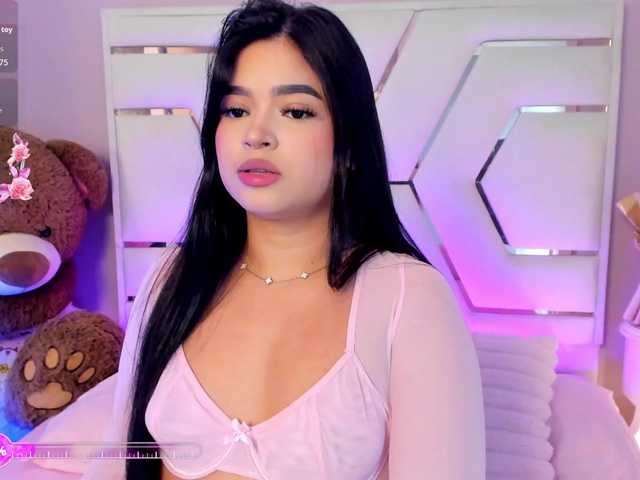 LauraSierra's BongaCams show and profile