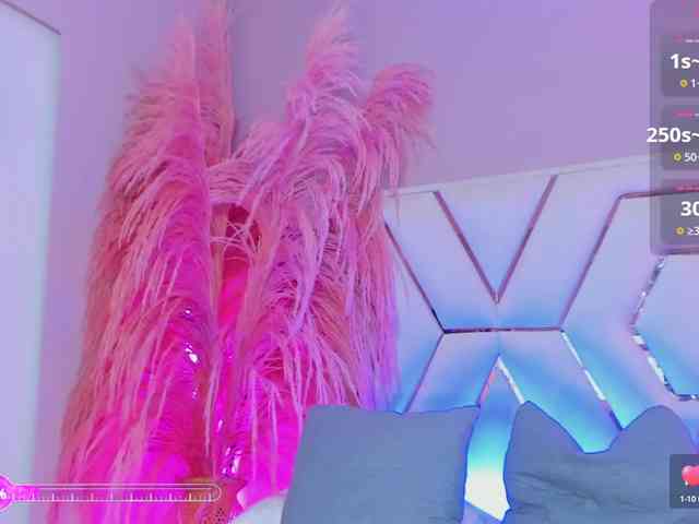 LauraSierra webcam