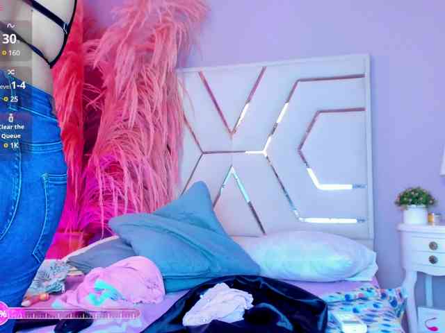 LauraSierra webcam