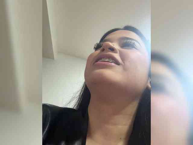 LauraSierra webcam