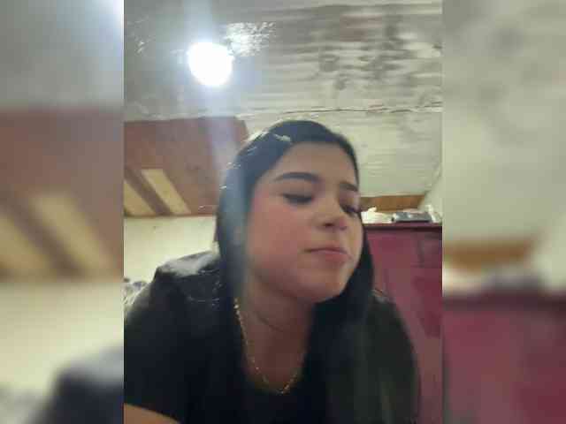LauraSierra webcam