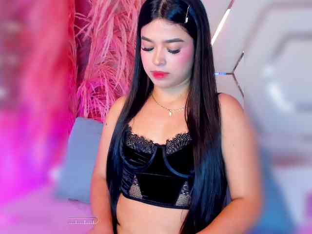 LauraSierra webcam