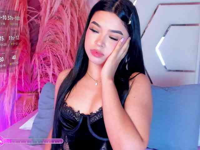 LauraSierra webcam