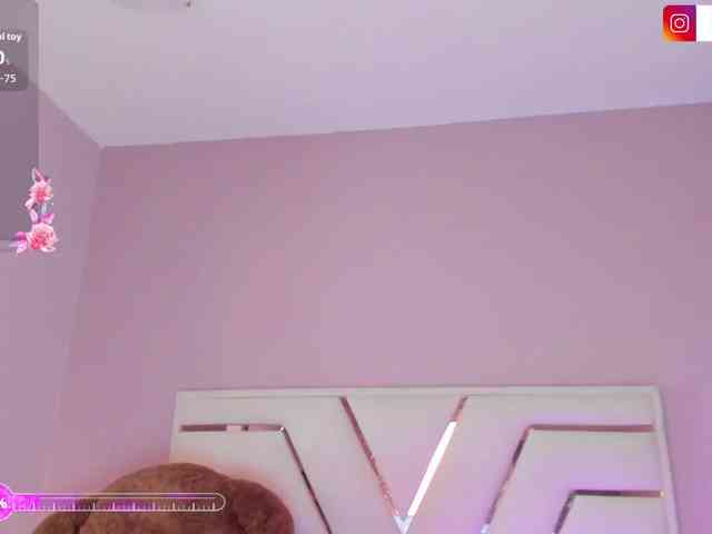 LauraSierra webcam
