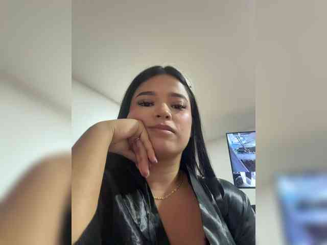 LauraSierra webcam