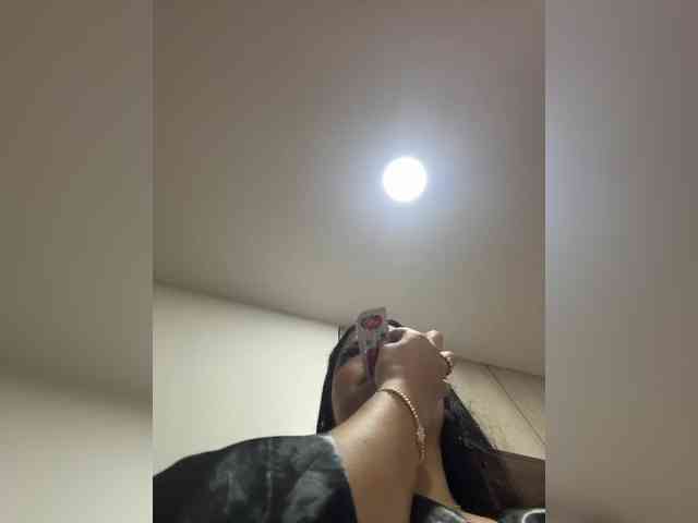 LauraSierra webcam