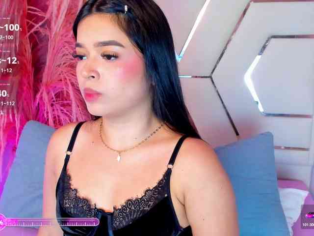 LauraSierra webcam