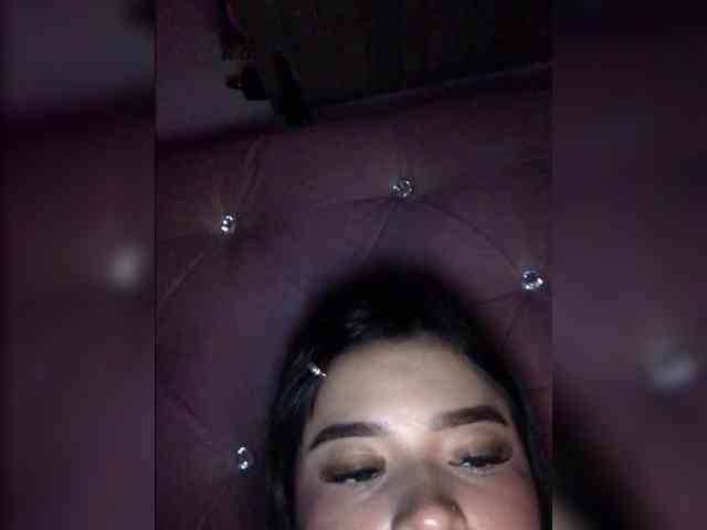LauraSierra webcam