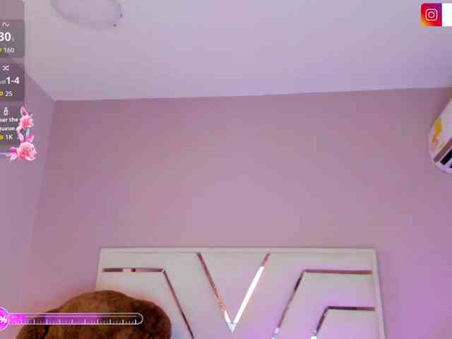 LauraSierra webcam