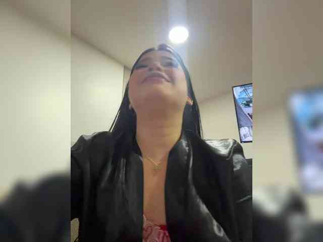 LauraSierra webcam