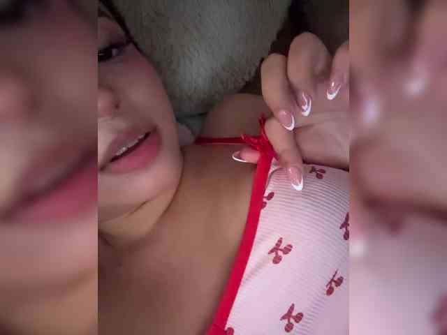 nude webcam show LauraSierra