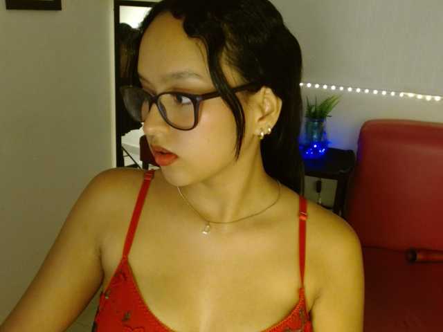 kata-miller webcam bongacams model stream image