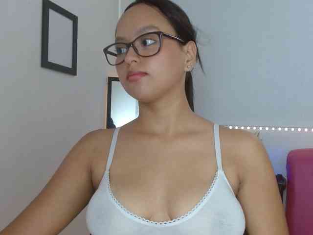 kata-miller webcam