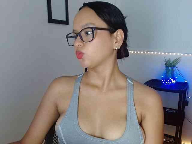 kata-miller webcam