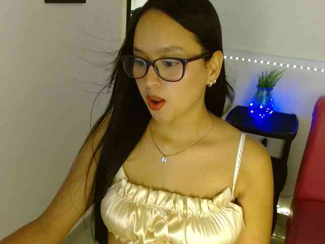 kata-miller webcam