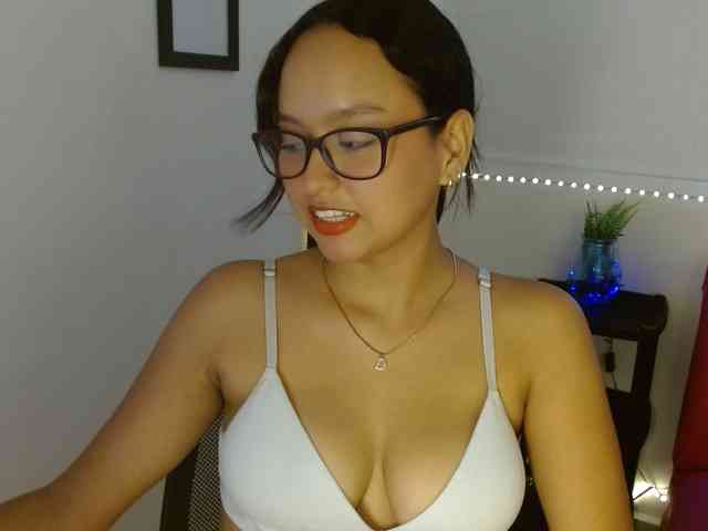 kata-miller webcam
