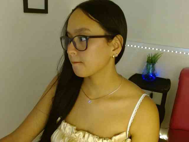 kata-miller webcam