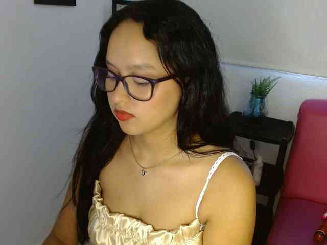 kata-miller webcam