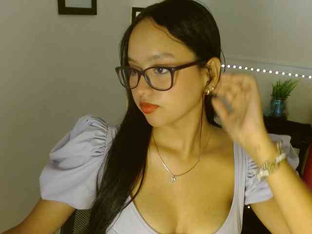 kata-miller webcam