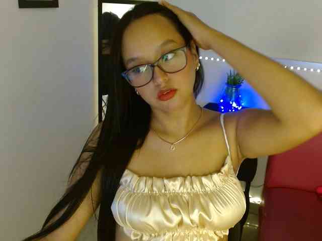 kata-miller webcam