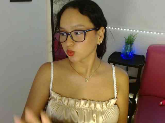 kata-miller webcam