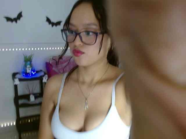 kata-miller webcam