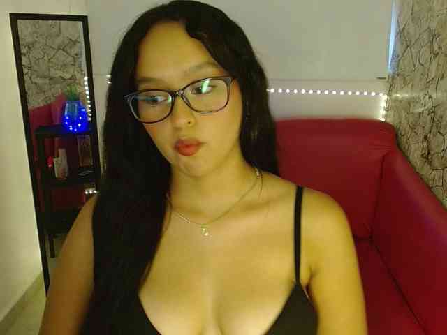 kata-miller webcam