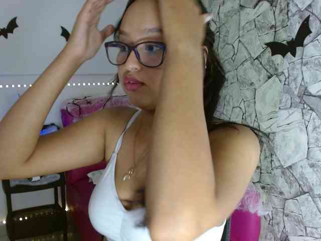 kata-miller webcam