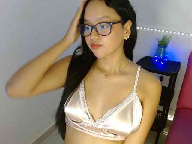 kata-miller webcam