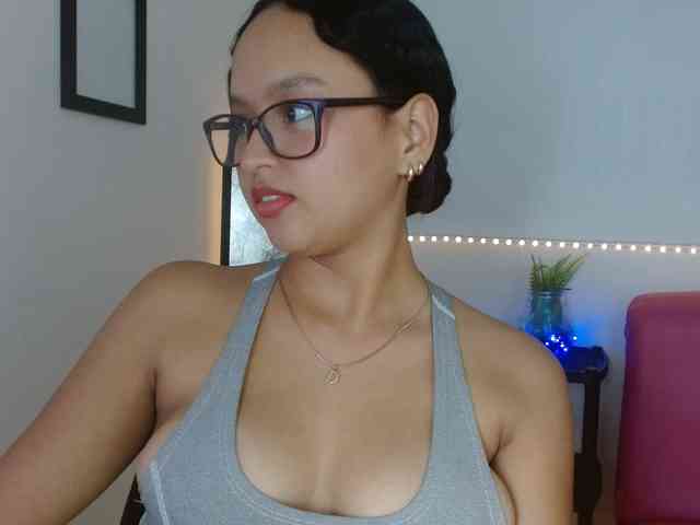 kata-miller webcam