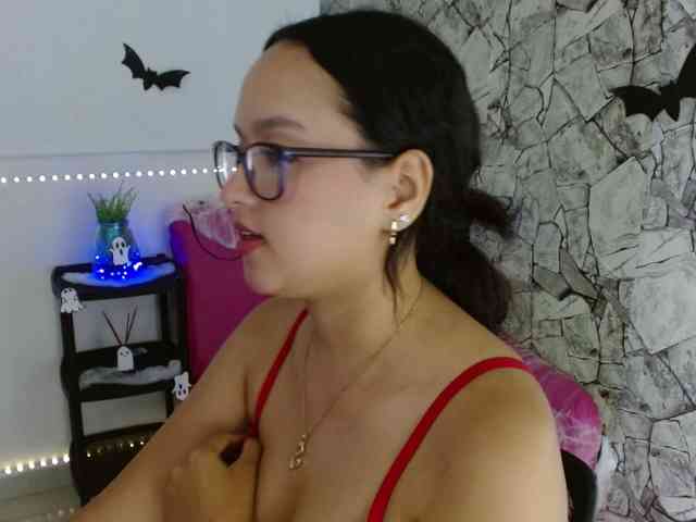 kata-miller webcam