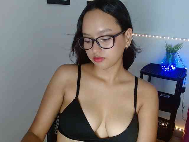 kata-miller webcam