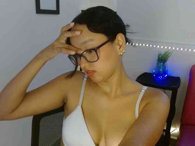 kata-miller webcam