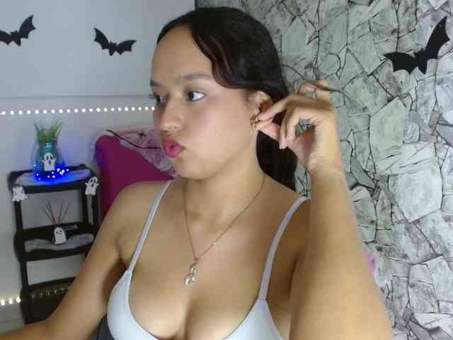 kata-miller webcam