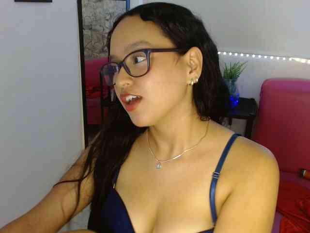 kata-miller webcam