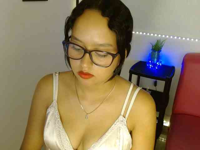 kata-miller webcam