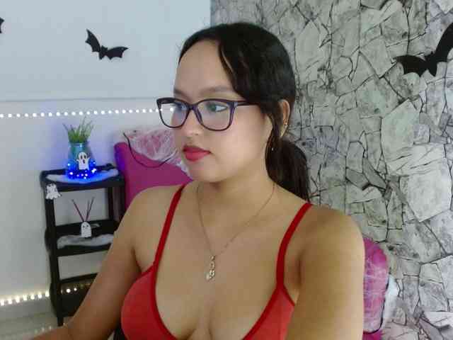 kata-miller webcam
